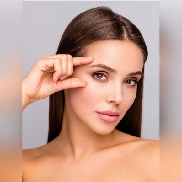 Revolution Beauty London Soap Styler Clean - Picture 4 of 5